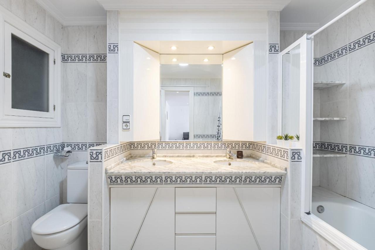 Ilice 3-D Apartment Levante Beach Benidorm Buitenkant foto